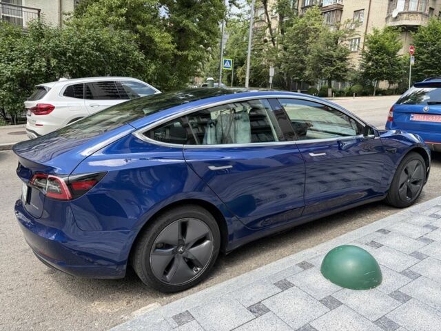 Синій Тесла Модель 3, об'ємом двигуна 0 л та пробігом 95 тис. км за 19000 $, фото 3 на Automoto.ua