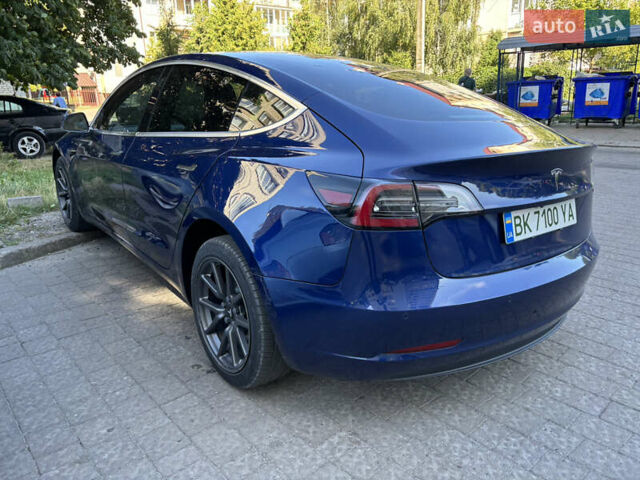 Синій Тесла Модель 3, об'ємом двигуна 0 л та пробігом 94 тис. км за 15600 $, фото 4 на Automoto.ua