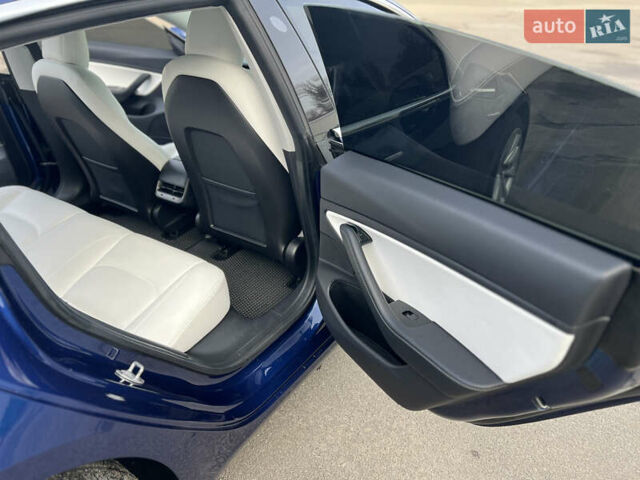 Синий Тесла Модель 3, объемом двигателя 0 л и пробегом 115 тыс. км за 14800 $, фото 21 на Automoto.ua
