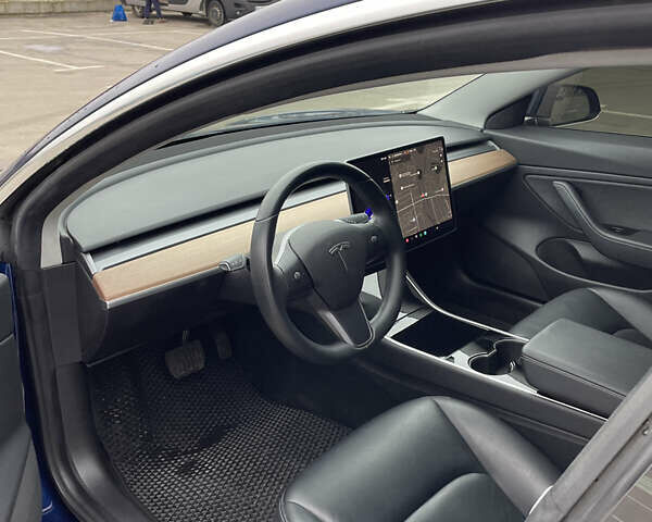 Синій Тесла Модель 3, об'ємом двигуна 0 л та пробігом 62 тис. км за 19200 $, фото 8 на Automoto.ua