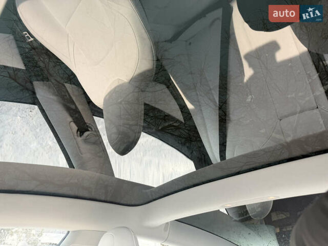 Синий Тесла Модель 3, объемом двигателя 0 л и пробегом 135 тыс. км за 21000 $, фото 16 на Automoto.ua