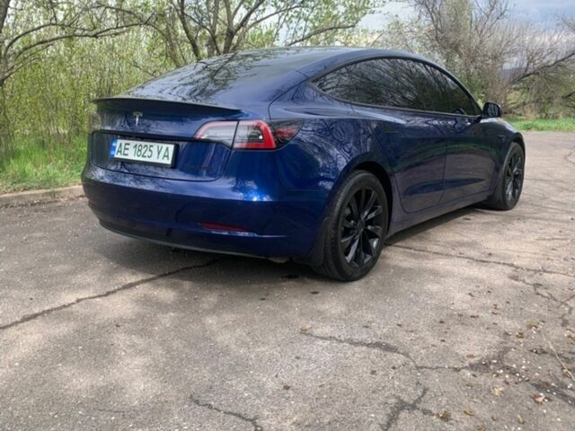 Синий Тесла Модель 3, объемом двигателя 0 л и пробегом 170 тыс. км за 18300 $, фото 8 на Automoto.ua