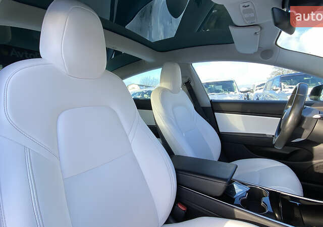 Синий Тесла Модель 3, объемом двигателя 0 л и пробегом 155 тыс. км за 17800 $, фото 62 на Automoto.ua