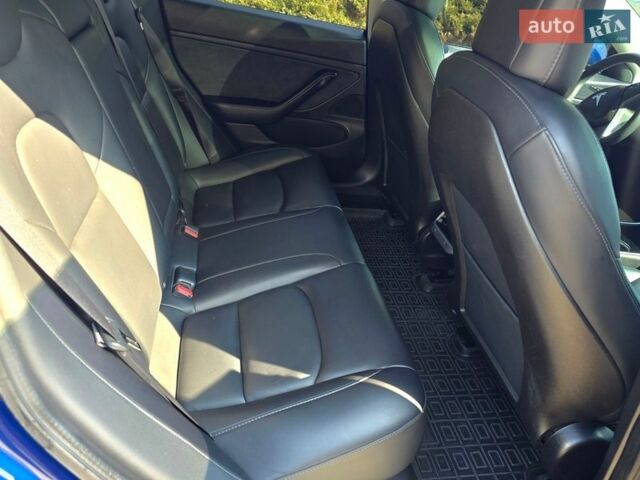 Синій Тесла Модель 3, об'ємом двигуна 0 л та пробігом 76 тис. км за 16700 $, фото 35 на Automoto.ua