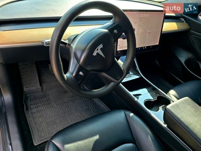 Синій Тесла Модель 3, об'ємом двигуна 0 л та пробігом 76 тис. км за 16700 $, фото 42 на Automoto.ua