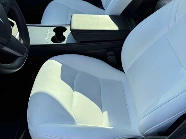 Синій Тесла Модель 3, об'ємом двигуна 0 л та пробігом 67 тис. км за 17800 $, фото 9 на Automoto.ua