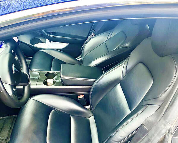 Синій Тесла Модель 3, об'ємом двигуна 0 л та пробігом 109 тис. км за 16999 $, фото 7 на Automoto.ua