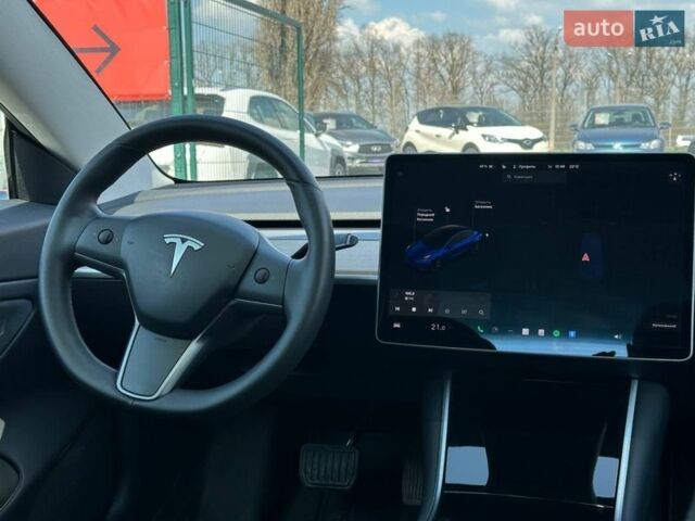 Синий Тесла Модель 3, объемом двигателя 0 л и пробегом 70 тыс. км за 18900 $, фото 10 на Automoto.ua
