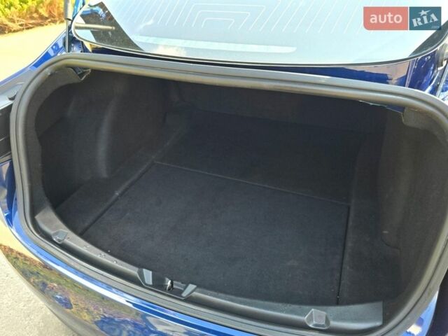 Синій Тесла Модель 3, об'ємом двигуна 0 л та пробігом 76 тис. км за 16700 $, фото 52 на Automoto.ua