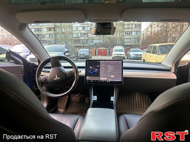Синій Тесла Модель 3, об'ємом двигуна 0 л та пробігом 120 тис. км за 17000 $, фото 7 на Automoto.ua