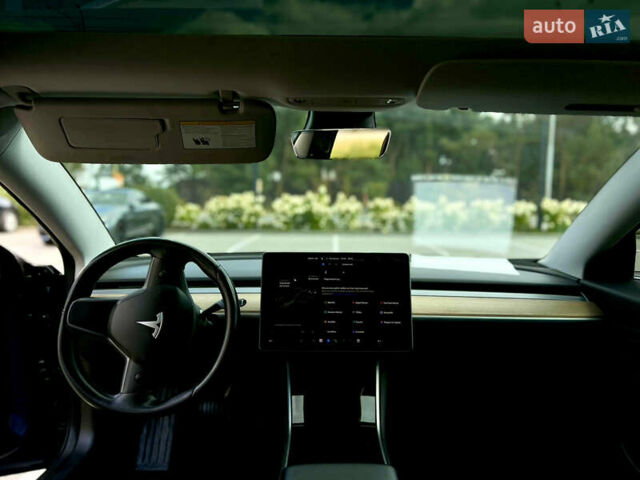 Синій Тесла Модель 3, об'ємом двигуна 0 л та пробігом 100 тис. км за 18500 $, фото 5 на Automoto.ua