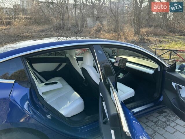Синій Тесла Модель 3, об'ємом двигуна 0 л та пробігом 89 тис. км за 19900 $, фото 9 на Automoto.ua