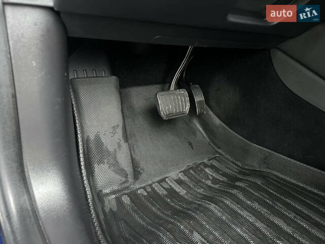 Синий Тесла Модель 3, объемом двигателя 0 л и пробегом 80 тыс. км за 15900 $, фото 47 на Automoto.ua