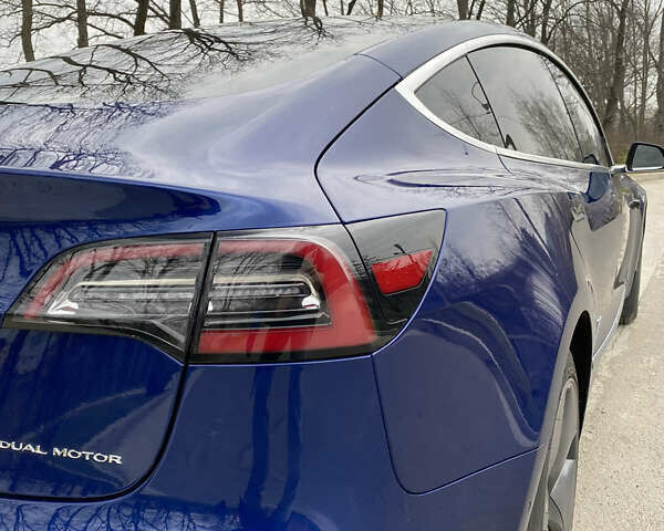 Синий Тесла Модель 3, объемом двигателя 0 л и пробегом 40 тыс. км за 35000 $, фото 13 на Automoto.ua