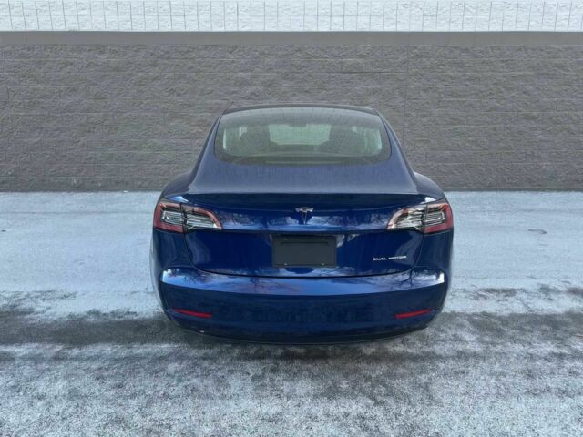 Синий Тесла Модель 3, объемом двигателя 0 л и пробегом 36 тыс. км за 6900 $, фото 5 на Automoto.ua