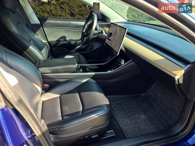 Синій Тесла Модель 3, об'ємом двигуна 0 л та пробігом 76 тис. км за 16700 $, фото 30 на Automoto.ua