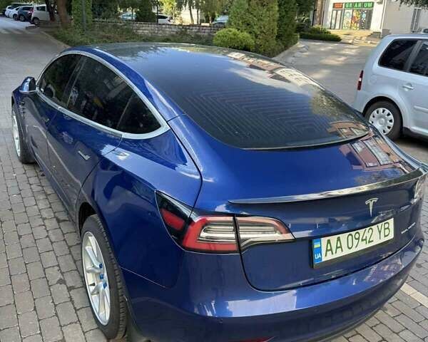 Синій Тесла Модель 3, об'ємом двигуна 0 л та пробігом 60 тис. км за 27500 $, фото 1 на Automoto.ua