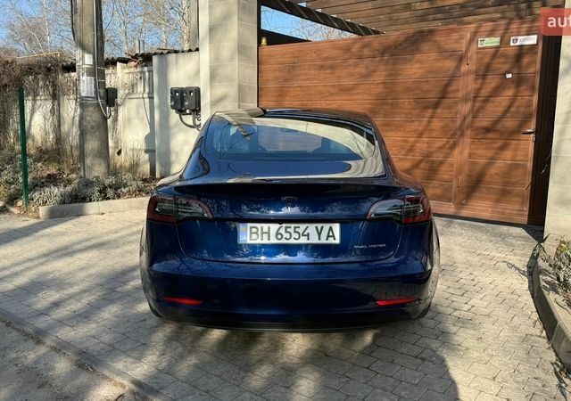 Синій Тесла Модель 3, об'ємом двигуна 0 л та пробігом 110 тис. км за 17000 $, фото 28 на Automoto.ua