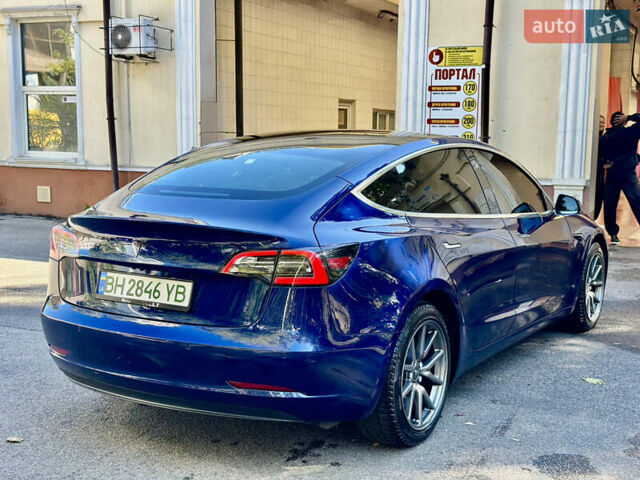 Синий Тесла Модель 3, объемом двигателя 0 л и пробегом 87 тыс. км за 15900 $, фото 5 на Automoto.ua
