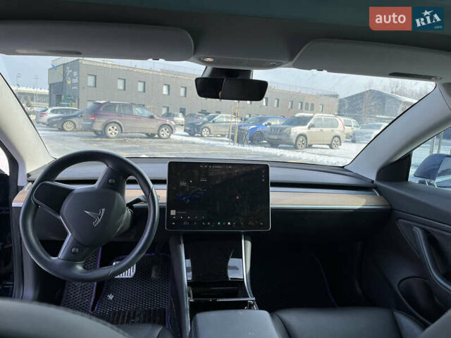 Синий Тесла Модель 3, объемом двигателя 0 л и пробегом 157 тыс. км за 15500 $, фото 7 на Automoto.ua