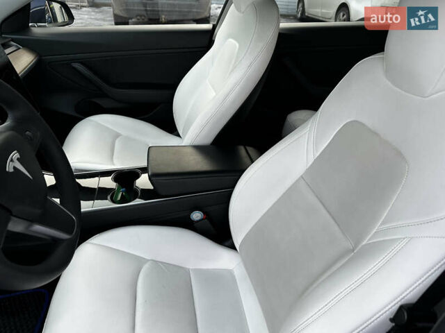 Синій Тесла Модель 3, об'ємом двигуна 0 л та пробігом 108 тис. км за 16400 $, фото 14 на Automoto.ua