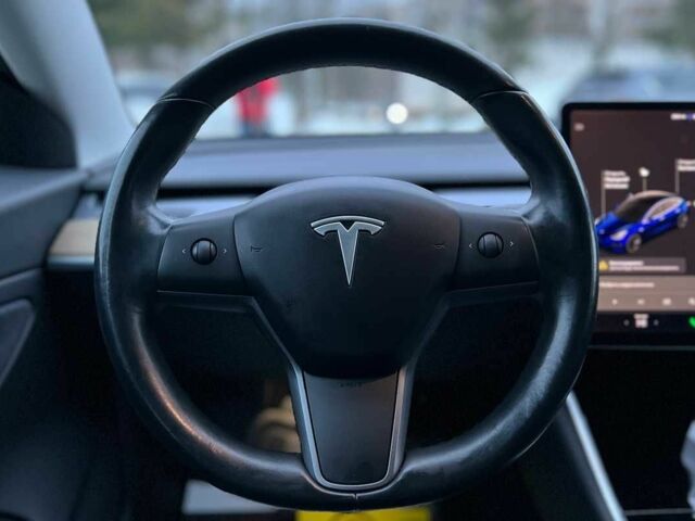 Синій Тесла Модель 3, об'ємом двигуна 0 л та пробігом 151 тис. км за 17850 $, фото 10 на Automoto.ua