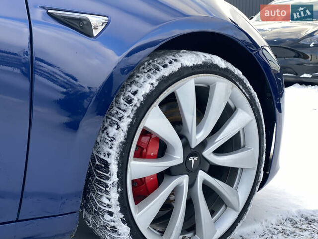 Синий Тесла Модель 3, объемом двигателя 0 л и пробегом 155 тыс. км за 17800 $, фото 25 на Automoto.ua