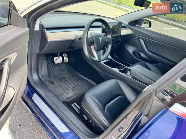 Синій Тесла Модель 3, об'ємом двигуна 0 л та пробігом 62 тис. км за 20300 $, фото 5 на Automoto.ua