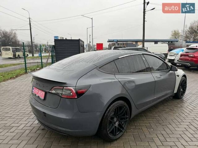 Синій Тесла Модель 3, об'ємом двигуна 0 л та пробігом 129 тис. км за 11700 $, фото 4 на Automoto.ua