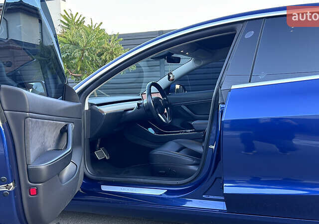 Синий Тесла Модель 3, объемом двигателя 0 л и пробегом 190 тыс. км за 17700 $, фото 16 на Automoto.ua