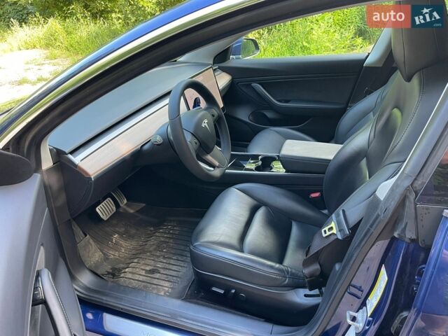 Синій Тесла Модель 3, об'ємом двигуна 0 л та пробігом 64 тис. км за 25500 $, фото 6 на Automoto.ua