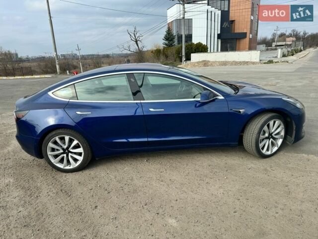 Синій Тесла Модель 3, об'ємом двигуна 0 л та пробігом 135 тис. км за 15500 $, фото 3 на Automoto.ua