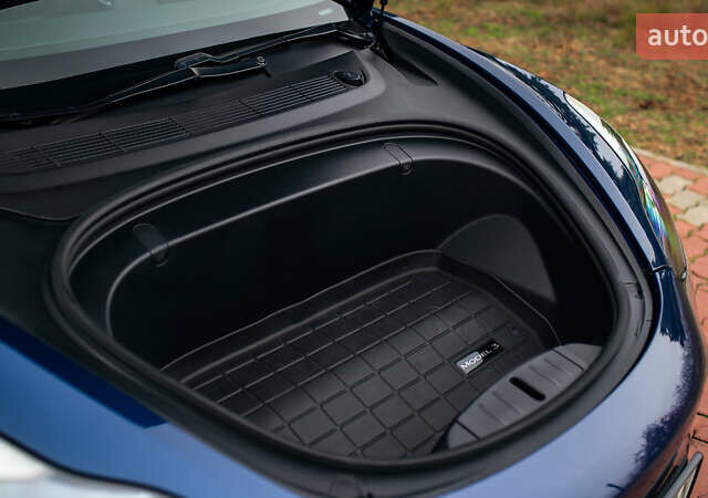 Синій Тесла Модель 3, об'ємом двигуна 0 л та пробігом 77 тис. км за 19999 $, фото 7 на Automoto.ua