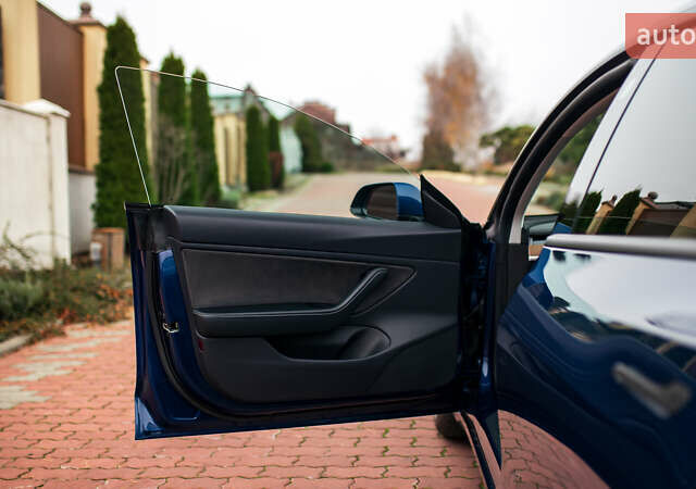 Синий Тесла Модель 3, объемом двигателя 0 л и пробегом 77 тыс. км за 18999 $, фото 48 на Automoto.ua