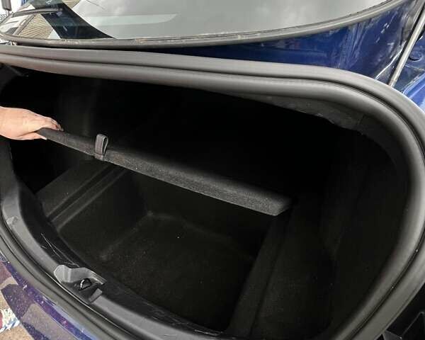 Синій Тесла Модель 3, об'ємом двигуна 0 л та пробігом 180 тис. км за 17400 $, фото 51 на Automoto.ua