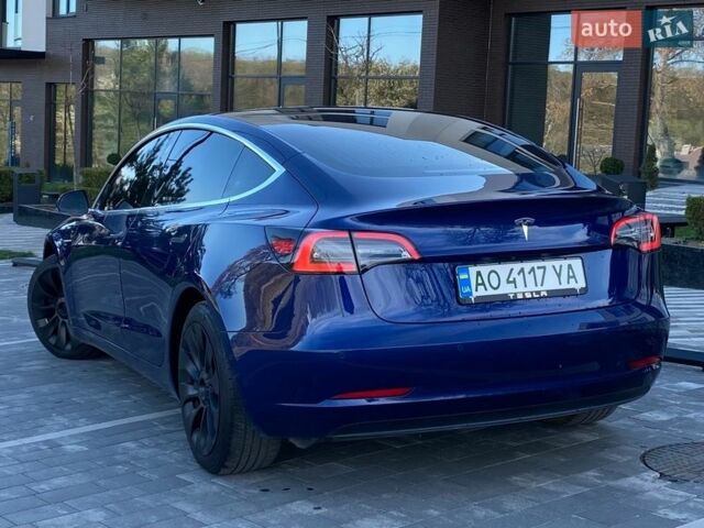 Синий Тесла Модель 3, объемом двигателя 0 л и пробегом 124 тыс. км за 15300 $, фото 4 на Automoto.ua