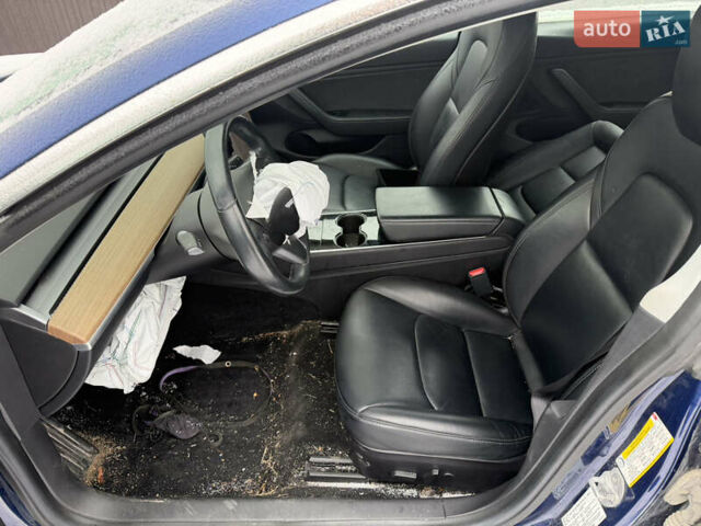 Синій Тесла Модель 3, об'ємом двигуна 0 л та пробігом 98 тис. км за 10700 $, фото 8 на Automoto.ua