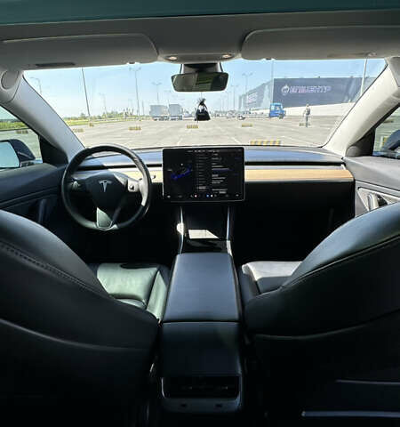 Синий Тесла Модель 3, объемом двигателя 0 л и пробегом 80 тыс. км за 17700 $, фото 10 на Automoto.ua