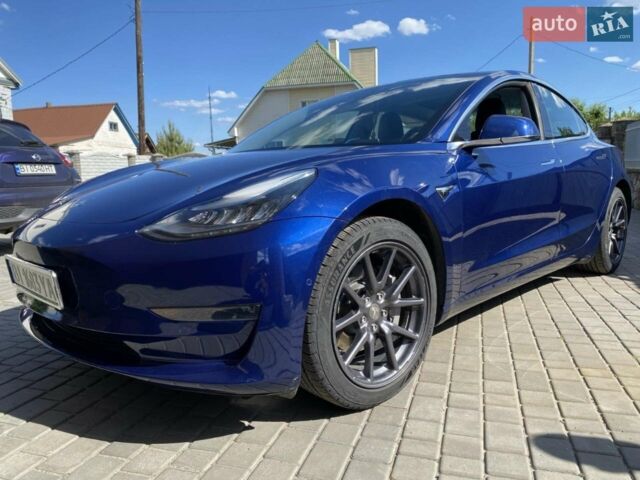 Синій Тесла Модель 3, об'ємом двигуна 0 л та пробігом 75 тис. км за 18500 $, фото 3 на Automoto.ua