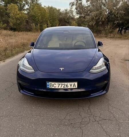 Синій Тесла Модель 3, об'ємом двигуна 0 л та пробігом 92 тис. км за 16500 $, фото 10 на Automoto.ua