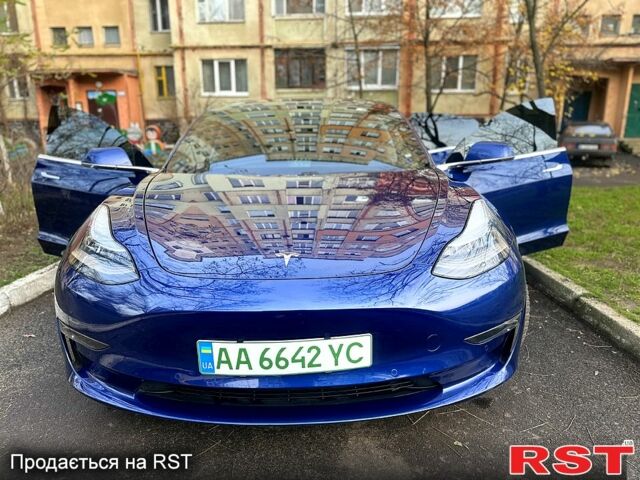 Синій Тесла Модель 3, об'ємом двигуна 0 л та пробігом 120 тис. км за 17000 $, фото 1 на Automoto.ua