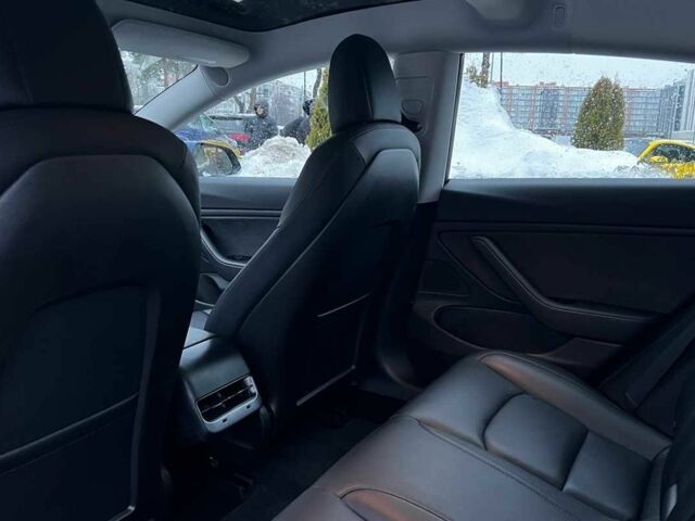 Синій Тесла Модель 3, об'ємом двигуна 0 л та пробігом 151 тис. км за 17850 $, фото 17 на Automoto.ua
