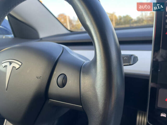 Синій Тесла Модель 3, об'ємом двигуна 0 л та пробігом 133 тис. км за 21621 $, фото 18 на Automoto.ua