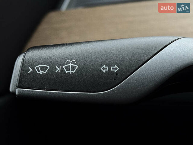 Синий Тесла Модель 3, объемом двигателя 0 л и пробегом 114 тыс. км за 19500 $, фото 28 на Automoto.ua