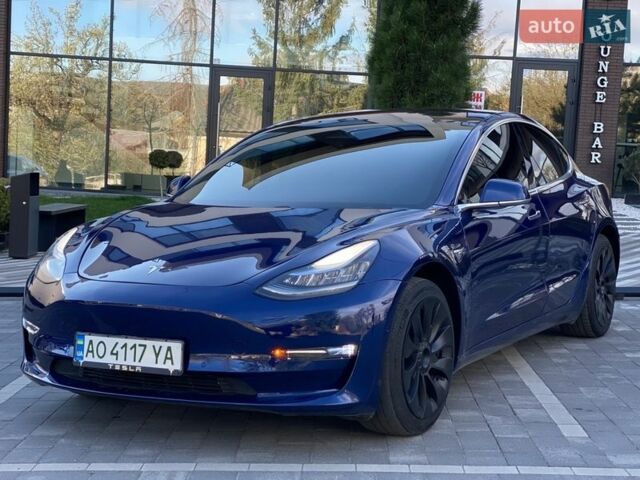 Синий Тесла Модель 3, объемом двигателя 0 л и пробегом 124 тыс. км за 15300 $, фото 1 на Automoto.ua