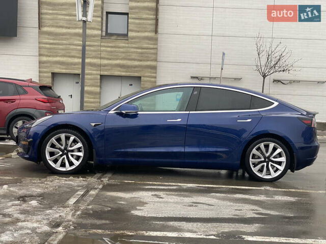 Синий Тесла Модель 3, объемом двигателя 0 л и пробегом 136 тыс. км за 14600 $, фото 3 на Automoto.ua