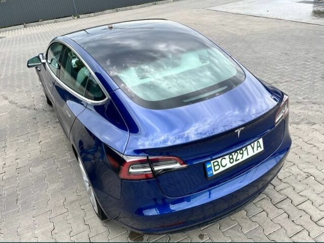 Синій Тесла Модель 3, об'ємом двигуна 0 л та пробігом 47 тис. км за 23500 $, фото 3 на Automoto.ua