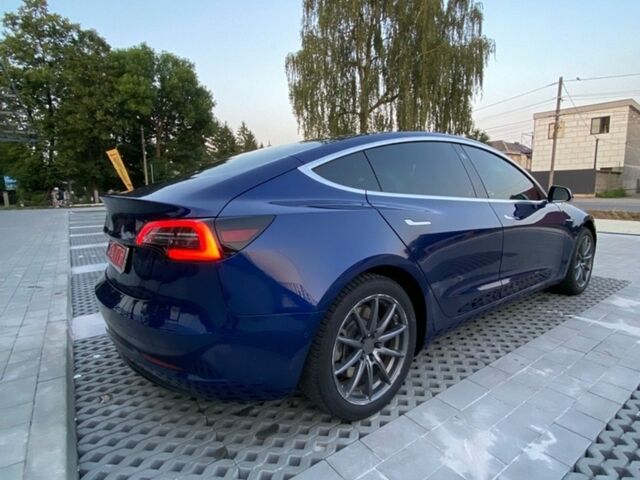 Синій Тесла Модель 3, об'ємом двигуна 0 л та пробігом 131 тис. км за 14000 $, фото 7 на Automoto.ua