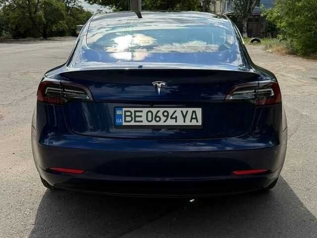 Синій Тесла Модель 3, об'ємом двигуна 0 л та пробігом 84 тис. км за 16700 $, фото 3 на Automoto.ua