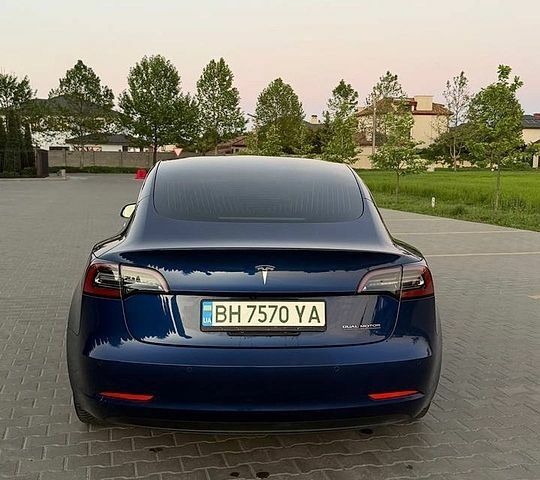 Синій Тесла Модель 3, об'ємом двигуна 0 л та пробігом 164 тис. км за 17800 $, фото 2 на Automoto.ua